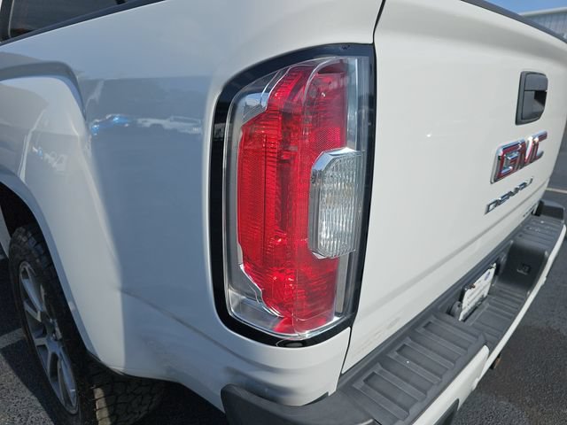 Used 2021 GMC Canyon Denali RWD image 34