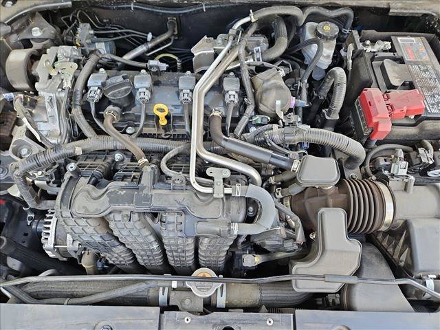 Used 2024 Nissan Altima 2.5 SV FWD image 21