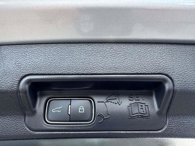 Certified 2025 Ford Explorer Active AWD/4WD image 11
