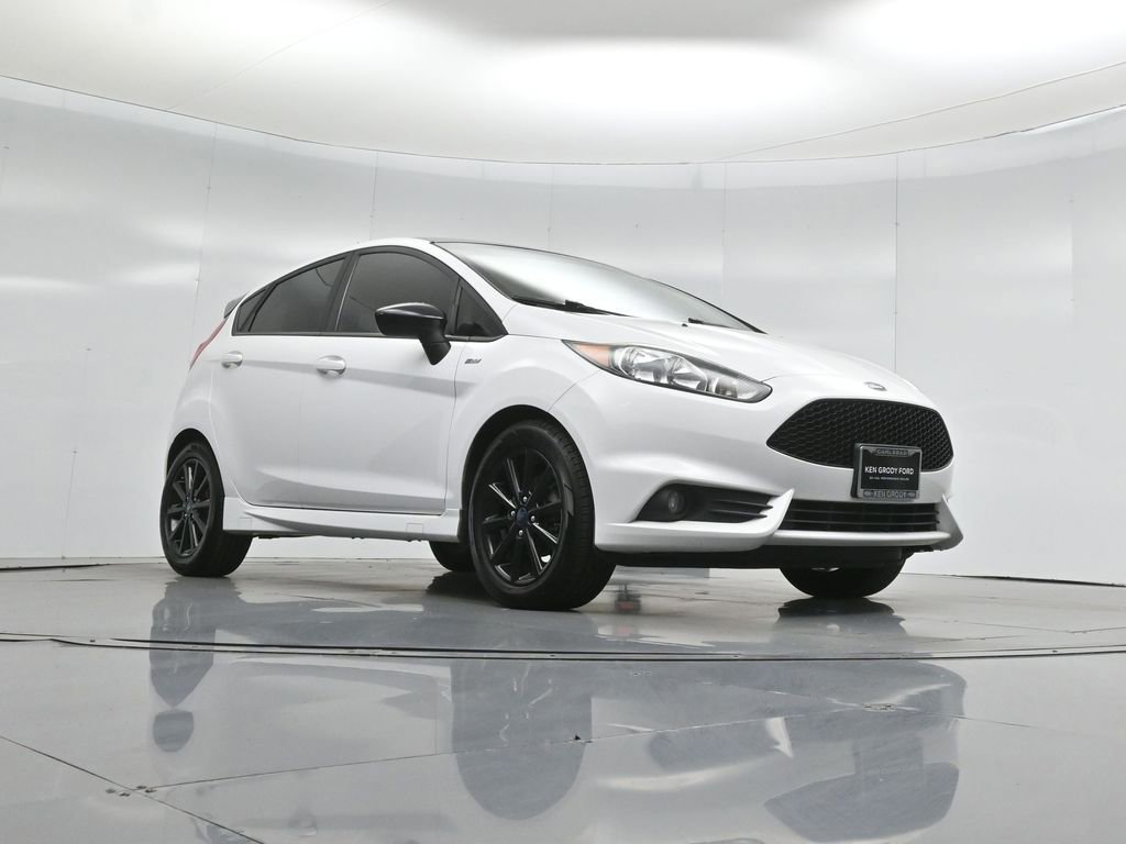 Certified 2019 Ford Fiesta ST-Line image 3