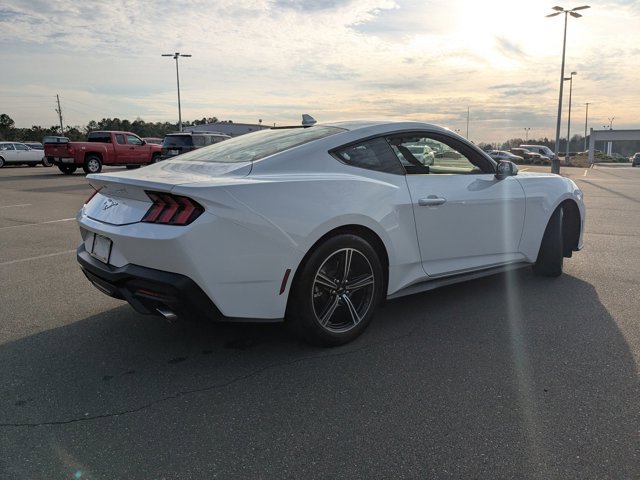 Certified 2024 Ford Mustang Coupe image 9