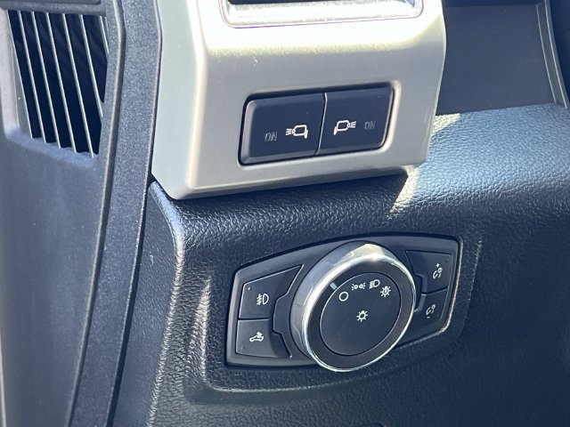 Certified 2020 Ford F250 Lariat w/ Tremor Off-Road Package AWD/4WD image 18