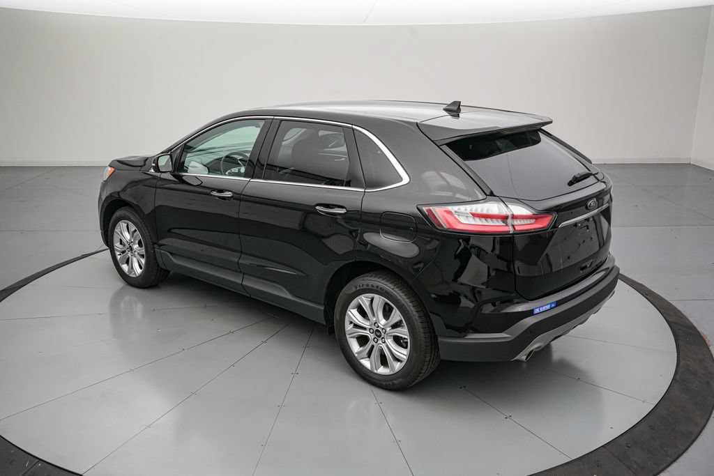 Certified 2023 Ford Edge Titanium AWD/4WD image 6
