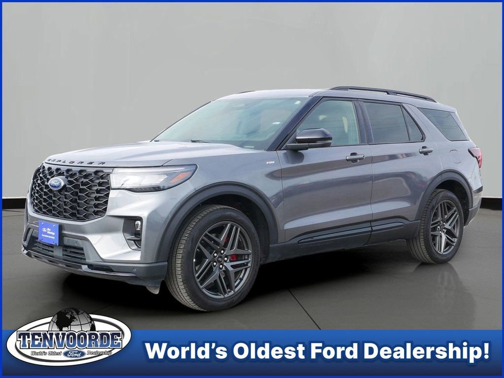 Certified 2025 Ford Explorer ST-Line w/ ST-Line Street Pack