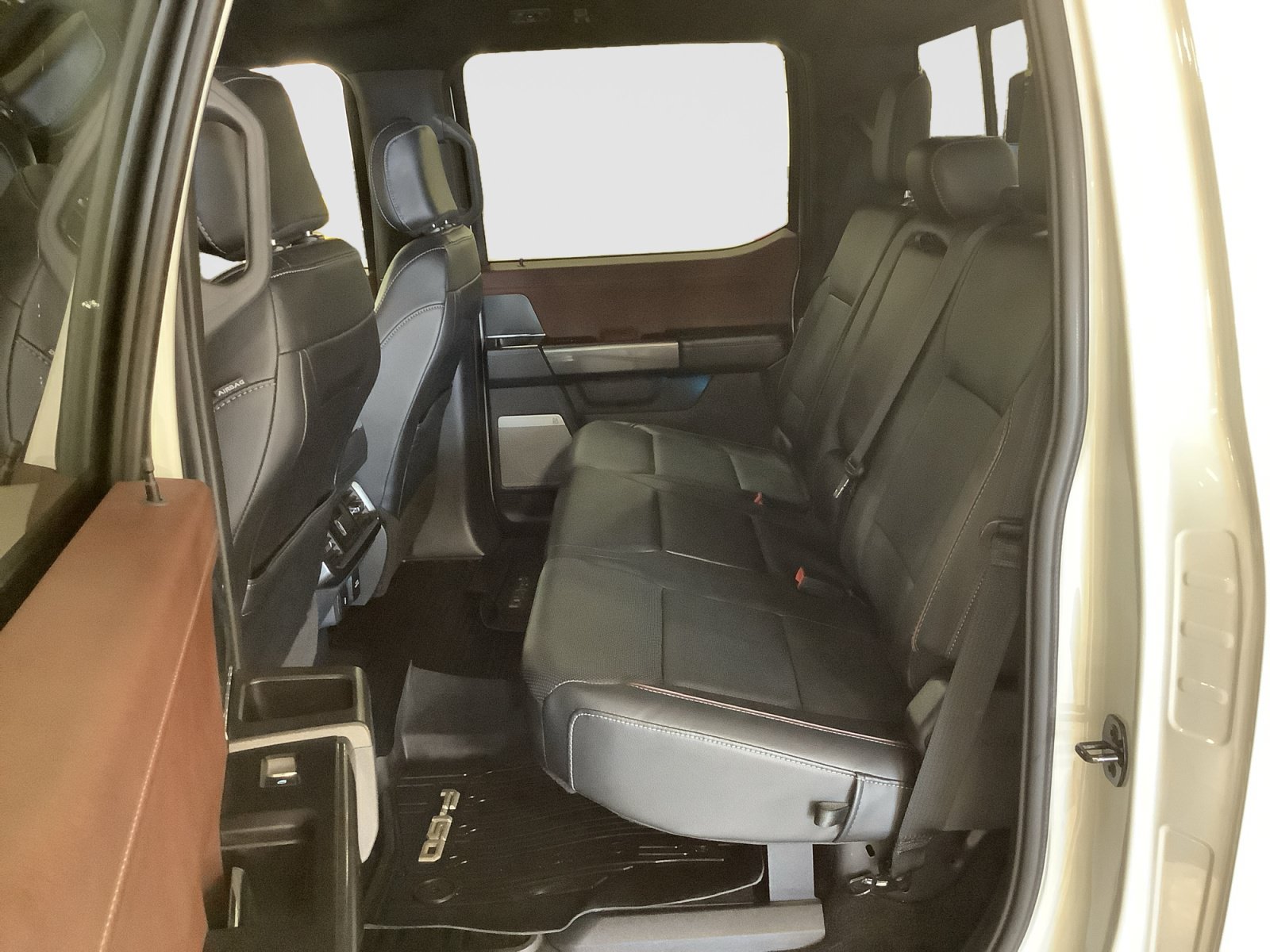 Certified 2023 Ford F150 Lariat w/ Max Trailer Tow Package AWD/4WD image 20