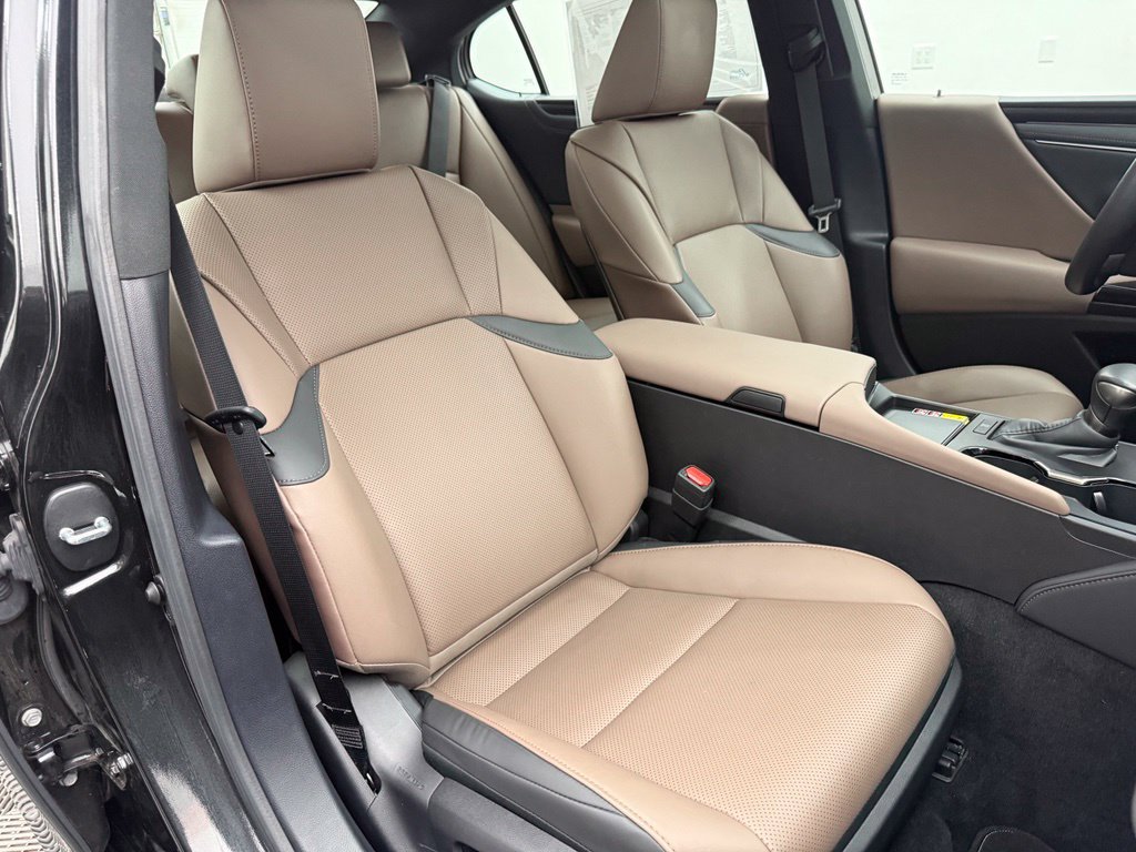 Used 2025 Lexus ES 350 w/ Premium Package FWD image 36