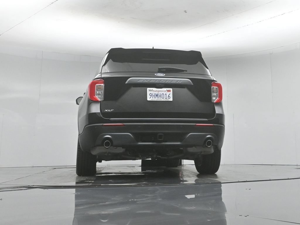 Certified 2023 Ford Explorer XLT w/ Equipment Group 202A RWD image 49