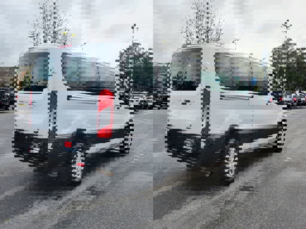 Certified 2020 Ford Transit 350 XLT image 7