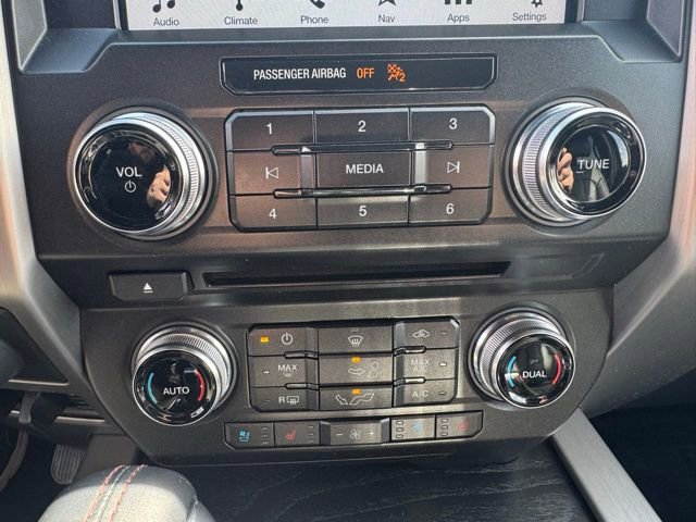 Certified 2018 Ford F150 Platinum w/ Equipment Group 701A Luxury image 12