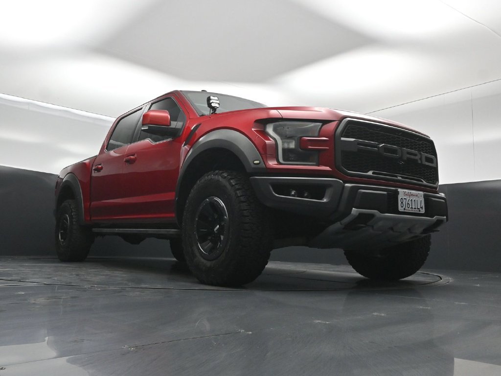Certified 2017 Ford F150 Raptor w/ Equipment Group 802A Luxury AWD/4WD image 43