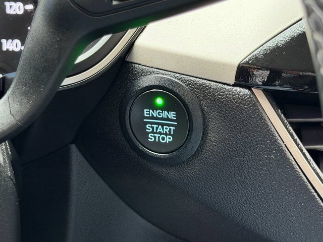 Certified 2021 Ford Escape SE w/ SE Sport Appearance Package FWD image 32