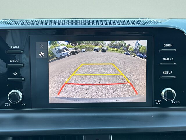 Used 2024 Kia Seltos LX AWD/4WD image 7