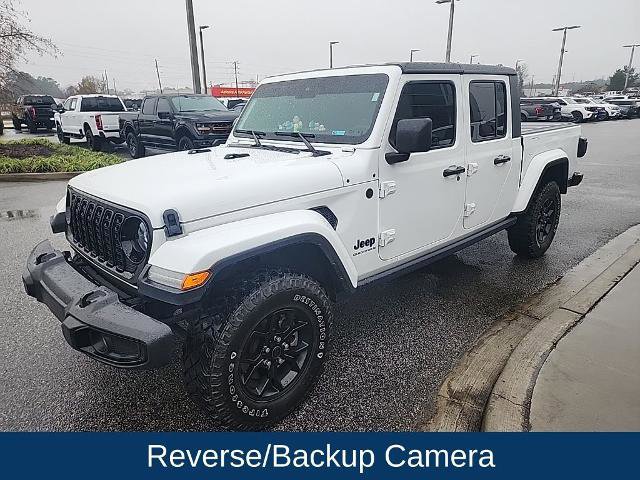Used 2024 Jeep Gladiator Sport image 3