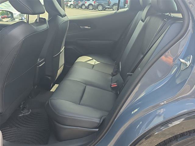 Used 2025 Toyota Prius XLE AWD/4WD image 12