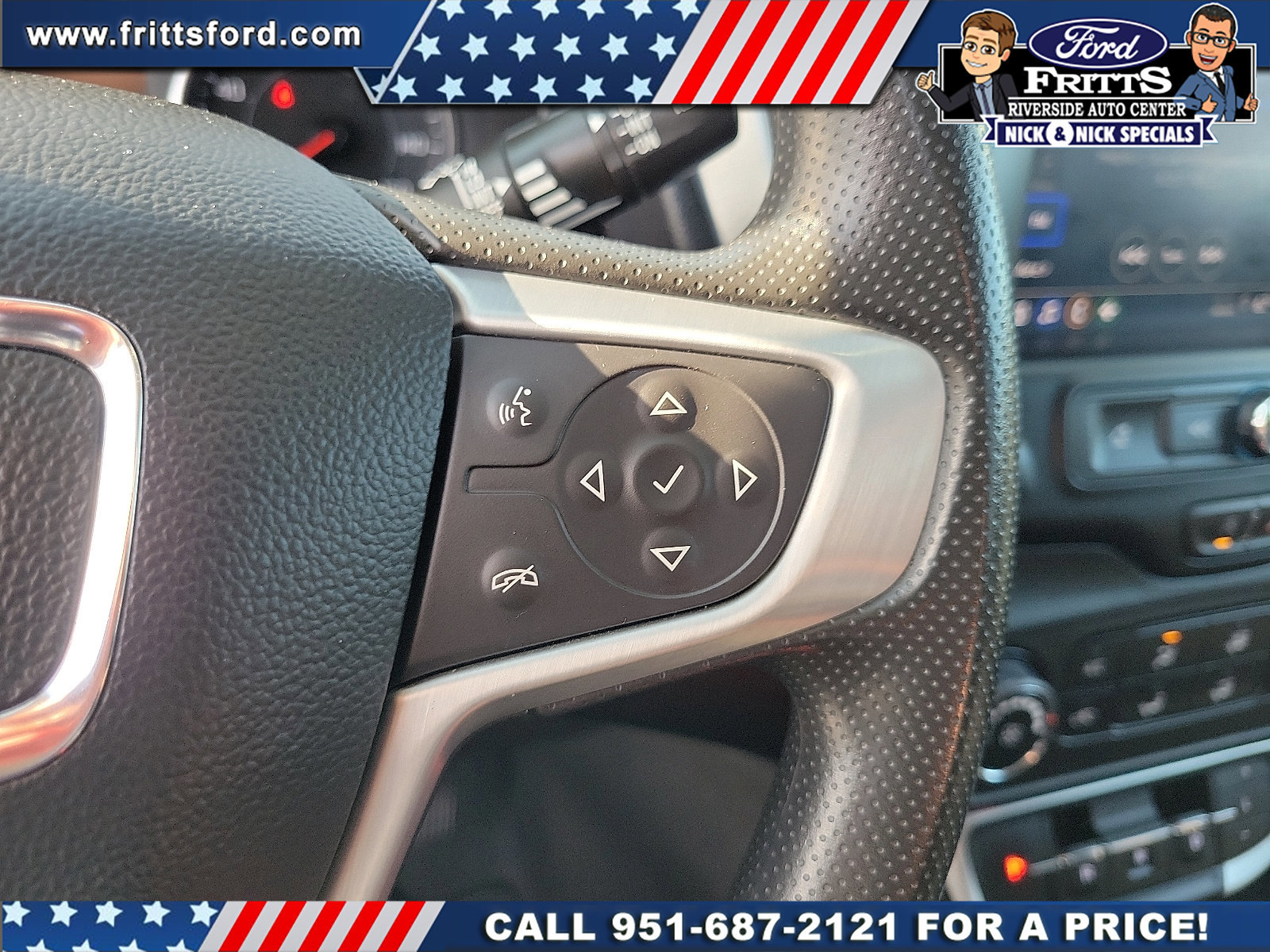 Used 2024 GMC Terrain SLE image 8