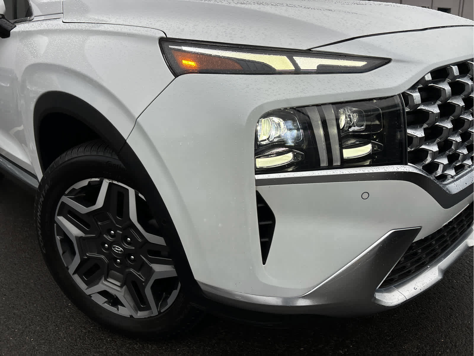 Used 2022 Hyundai Santa Fe Limited image 24