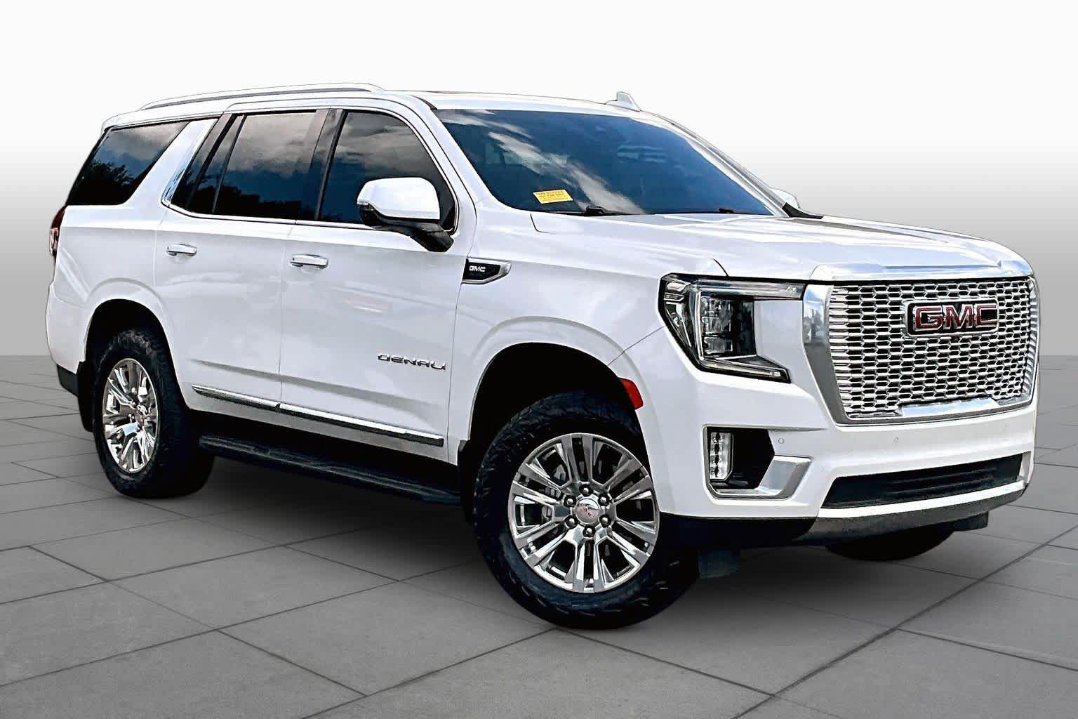 Used 2023 GMC Yukon Denali w/ Max Trailering Package AWD/4WD image 3