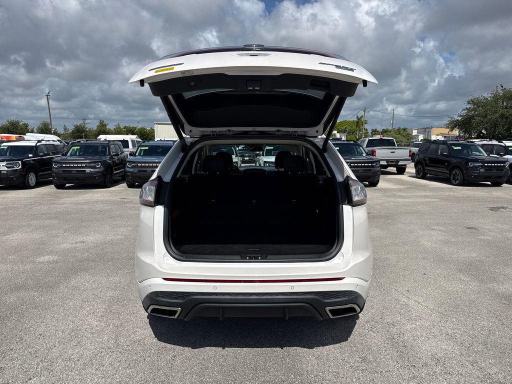 Certified 2017 Ford Edge Sport w/ Equipment Group 401A AWD/4WD image 28