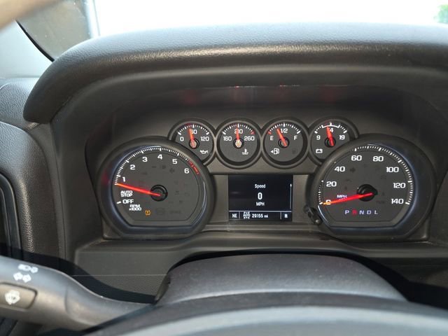 Used 2024 Chevrolet Silverado 1500 Custom Trail Boss w/ Dark Appearance Package AWD/4WD image 8