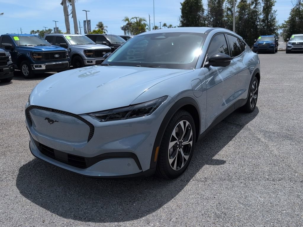 Certified 2024 Ford Mustang Mach-E Select image 6