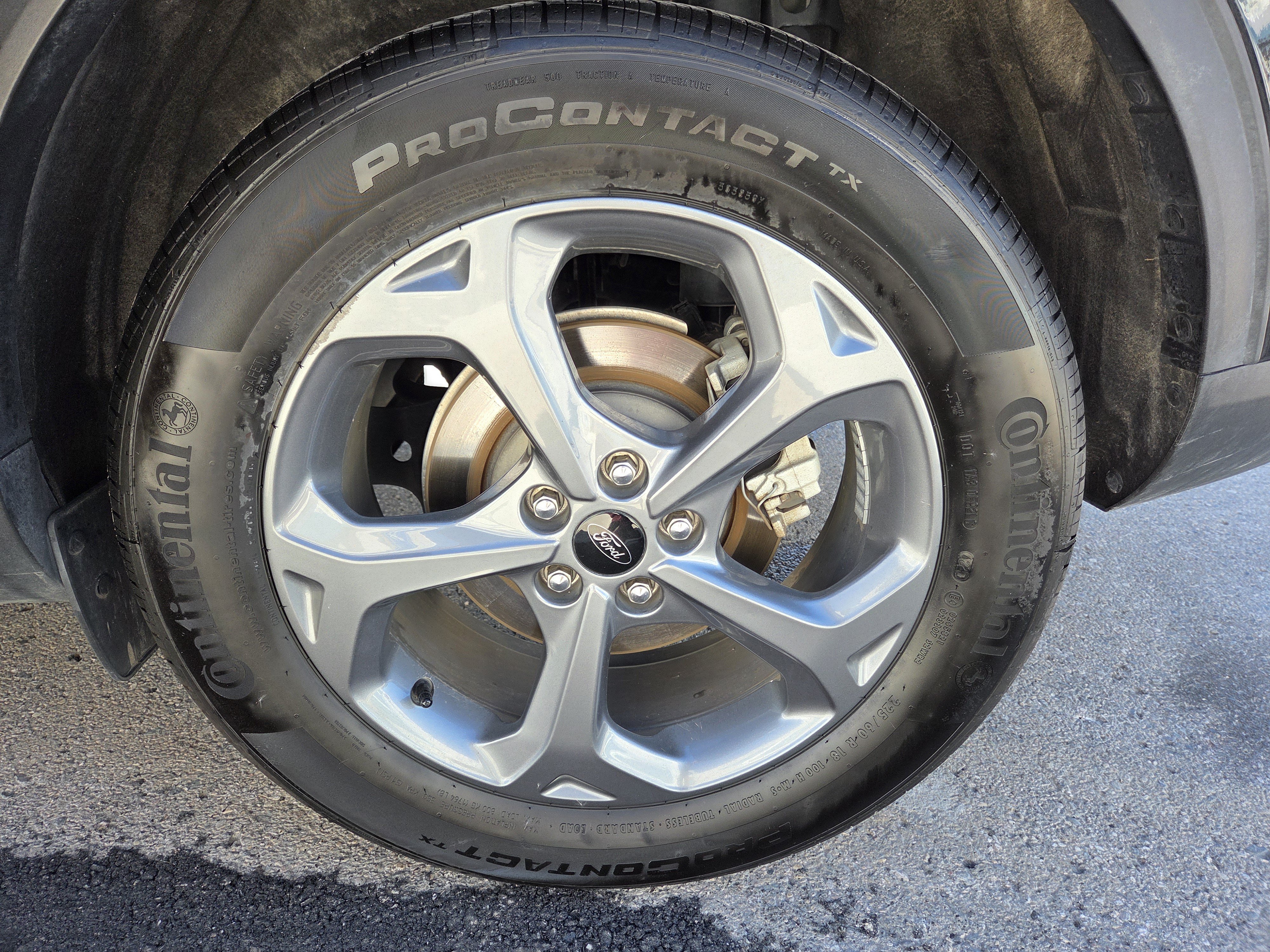 Certified 2025 Ford Escape ST-Line Select AWD/4WD image 10