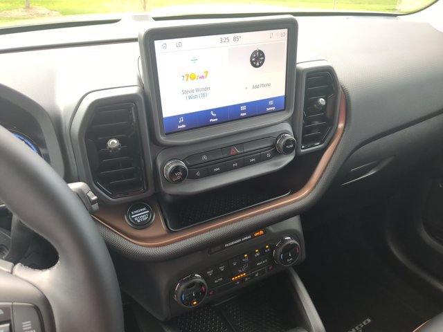 Certified 2024 Ford Bronco Sport Outer Banks AWD/4WD image 18