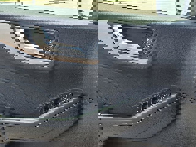 Certified 2022 Ford Escape SEL image 21