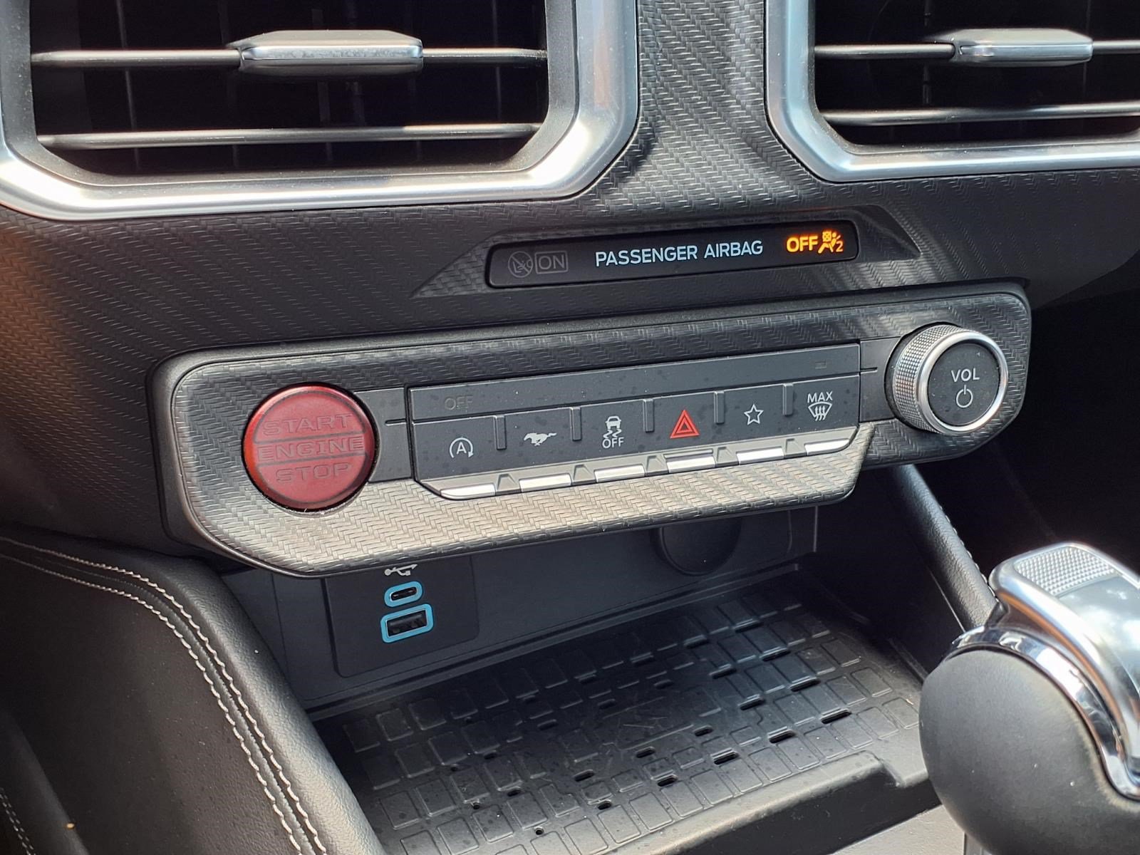 Certified 2024 Ford Mustang Premium RWD image 15