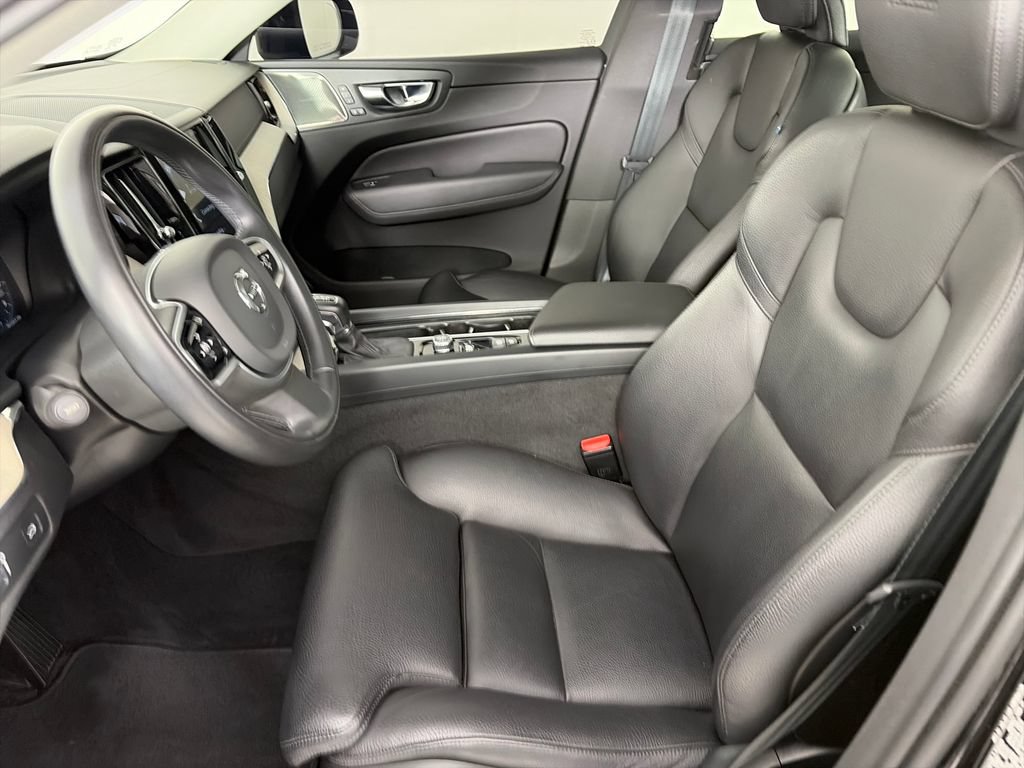 Used 2020 Volvo XC60 T6 Inscription AWD/4WD image 11