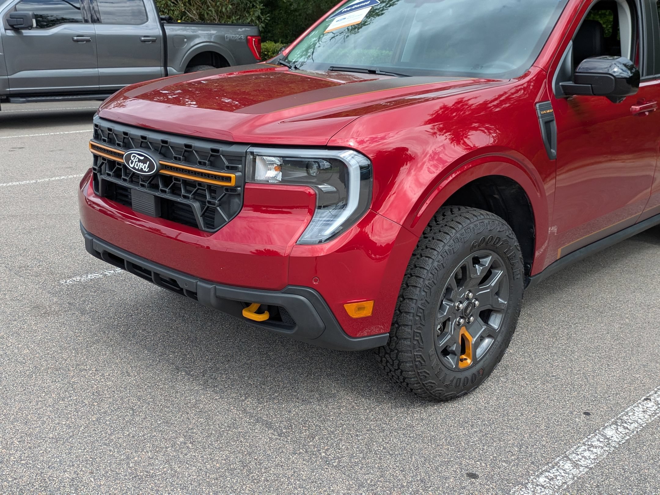 Certified 2025 Ford Maverick Tremor AWD/4WD image 10