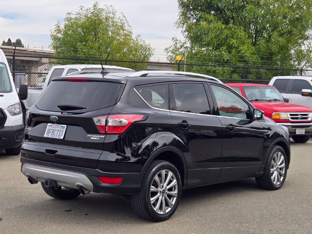 Certified 2018 Ford Escape Titanium AWD/4WD image 6