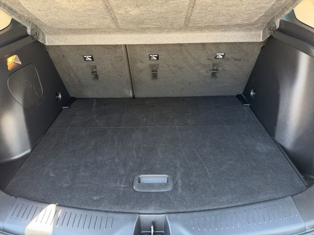 Used 2024 Buick Encore GX Sport Touring FWD image 18