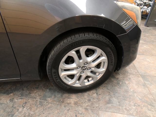 Used 2016 Scion iA image 9