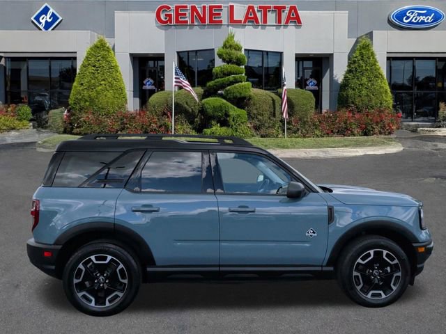 Certified 2022 Ford Bronco Sport Outer Banks w/ Tech Package AWD/4WD image 9
