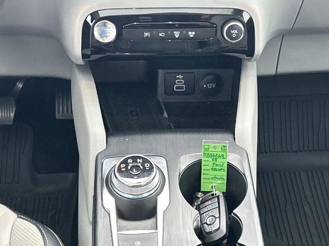 Certified 2024 Ford Escape SE w/ PHEV Premium Package FWD image 16