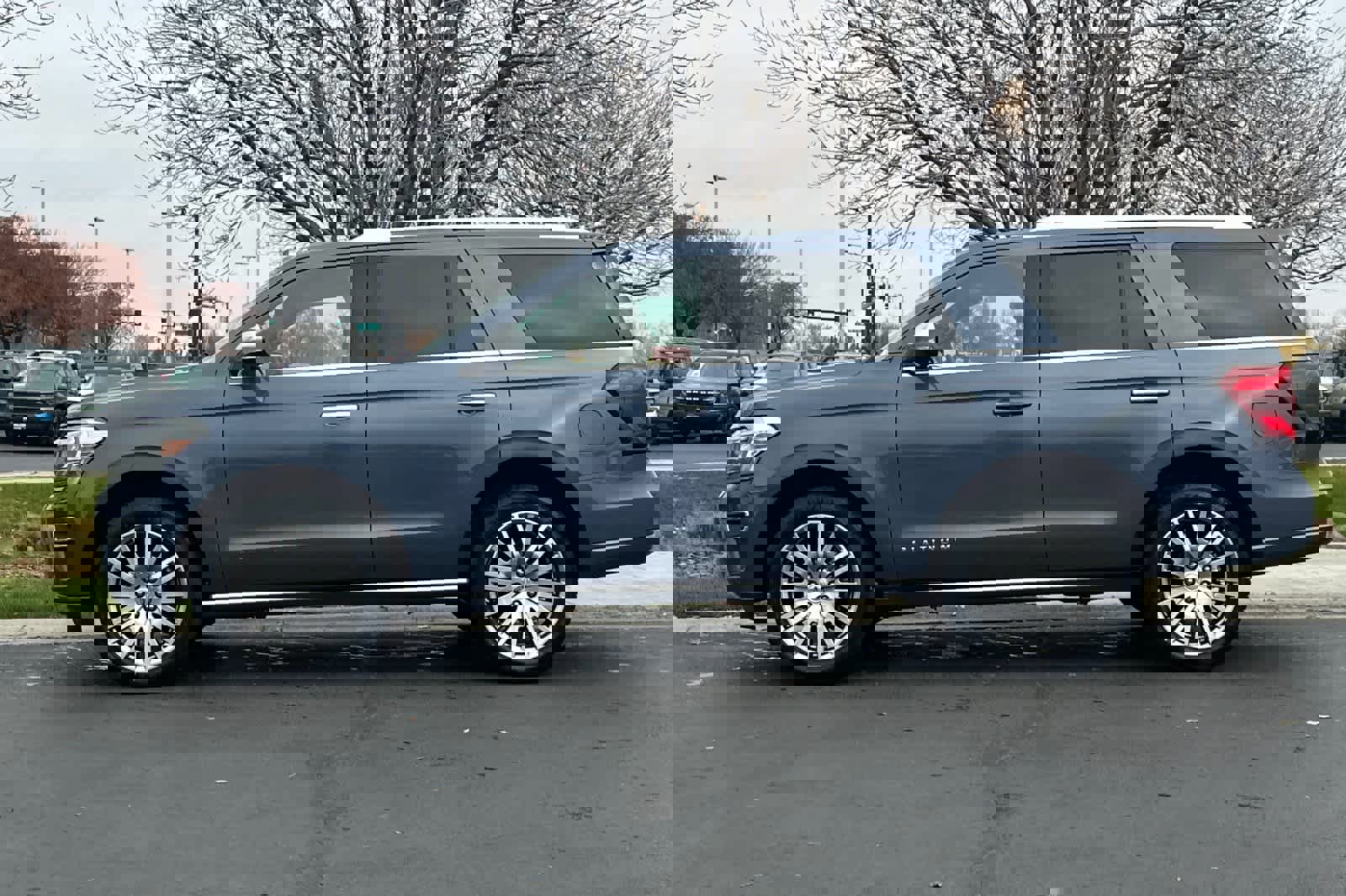 Certified 2023 Ford Expedition Platinum video 2