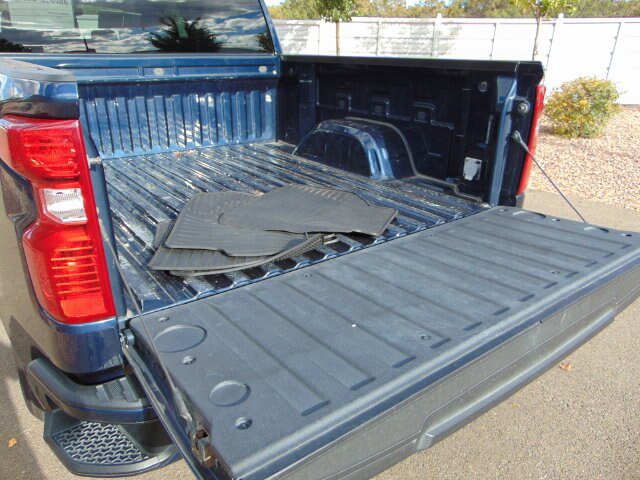 Used 2022 Chevrolet Silverado 1500 Custom AWD/4WD image 23