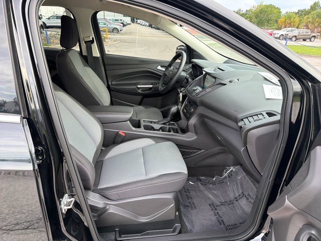 Certified 2018 Ford Escape SE w/ SE Sync 3 Package FWD image 13