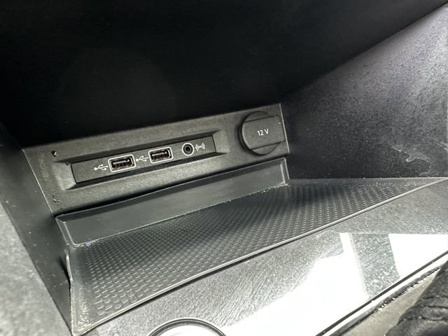 Used 2019 Volkswagen Tiguan SEL R-Line AWD/4WD image 24