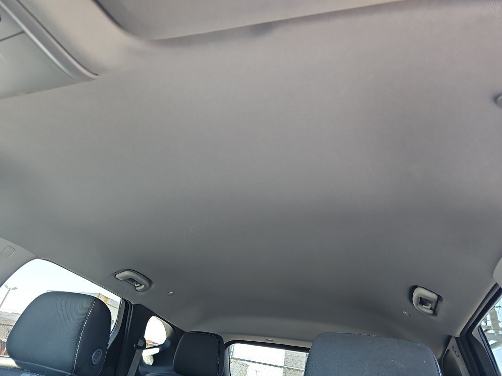 Used 2025 Chevrolet Blazer LT FWD image 30