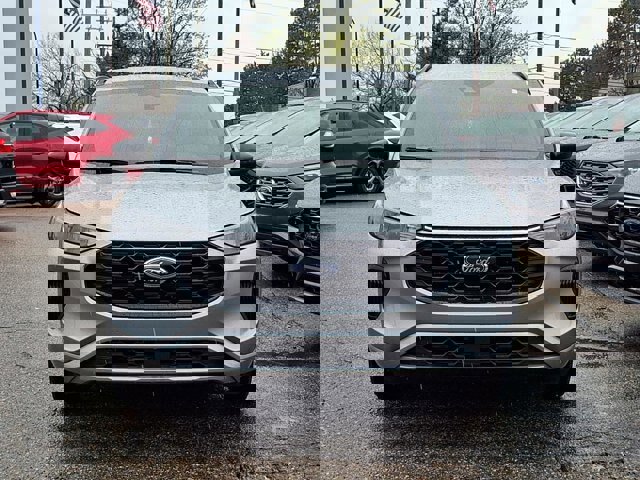 Certified 2024 Ford Escape ST-Line w/ Tech Pack #1 image 3