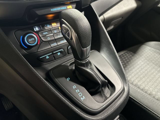 Certified 2020 Ford Transit Connect XLT FWD image 27
