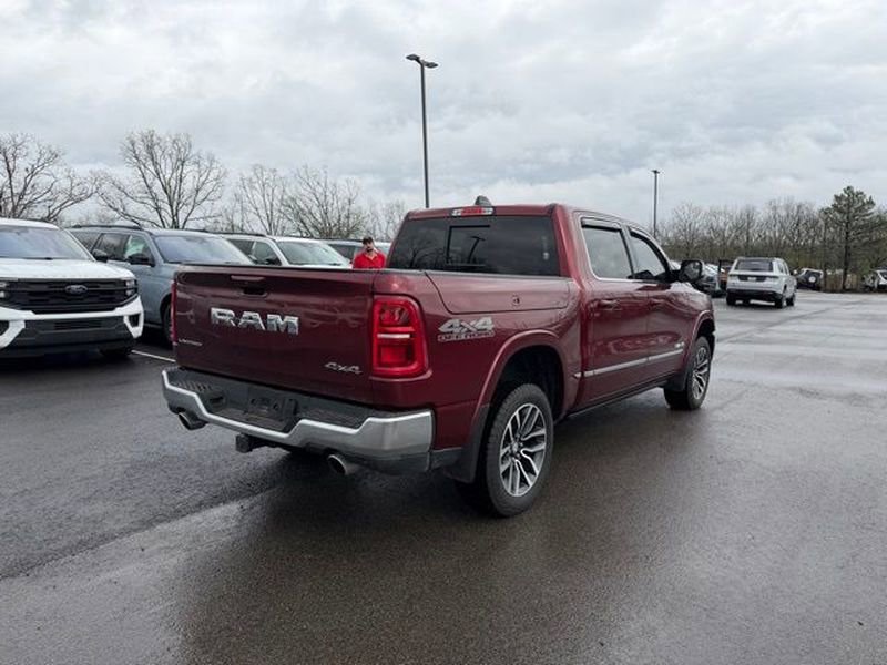 Used 2025 RAM 1500 Limited w/ Off Road Group AWD/4WD image 3