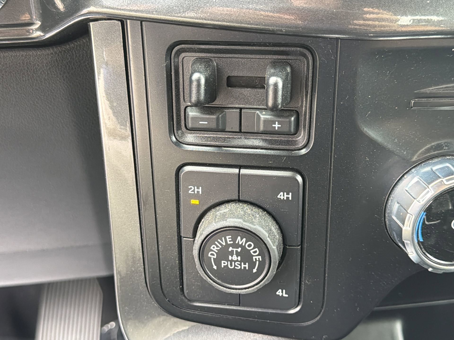 Certified 2023 Ford F150 XLT w/ Equipment Group 302A High AWD/4WD image 4