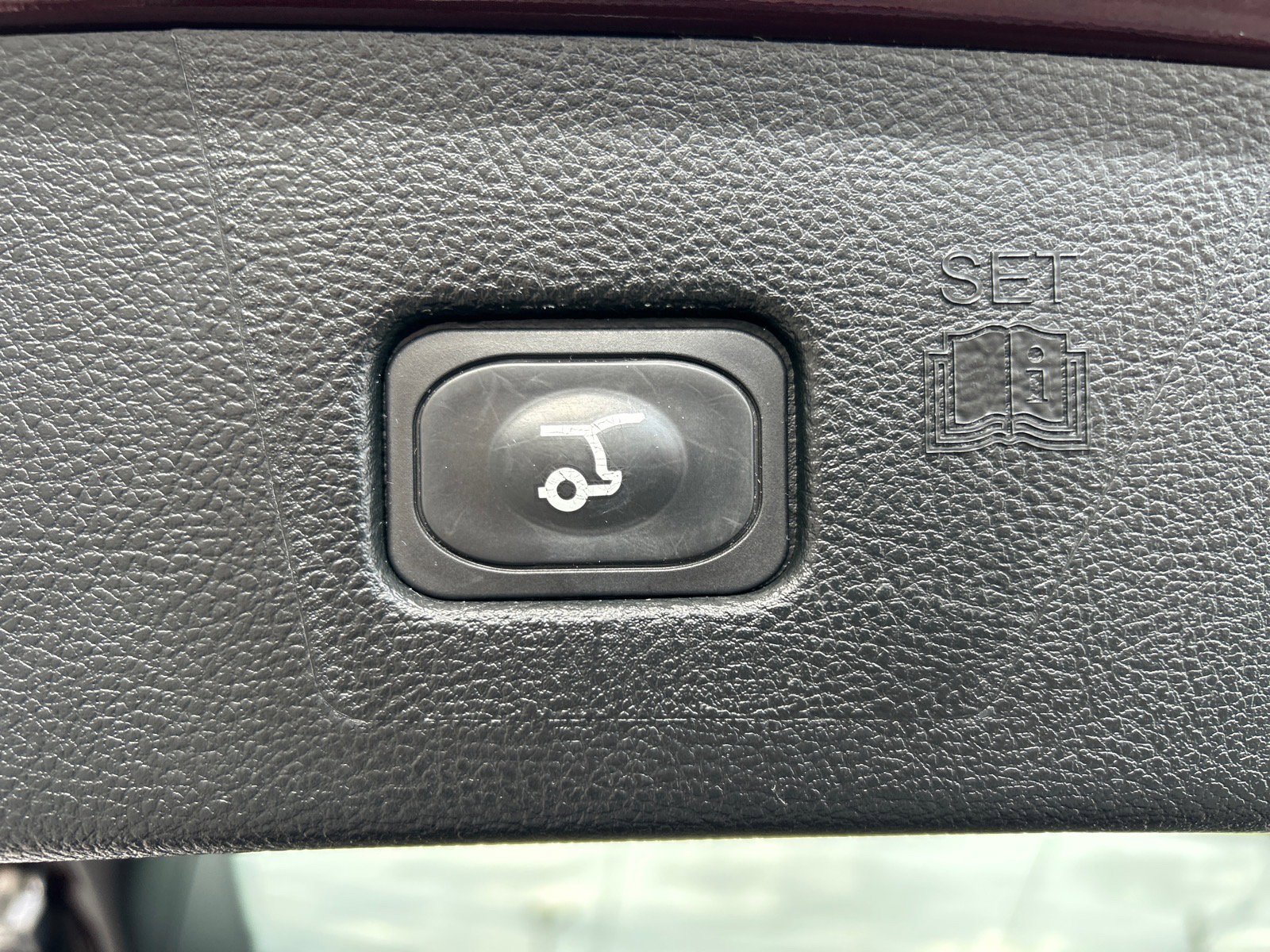 Certified 2022 Ford Edge Titanium image 17