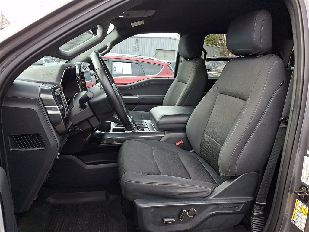 Certified 2021 Ford F150 XLT w/ Equipment Group 302A High image 13