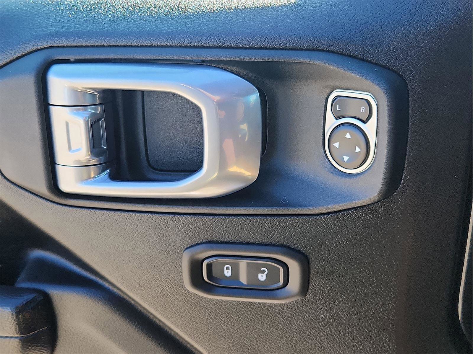 Used 2024 Jeep Wrangler Sport S image 25