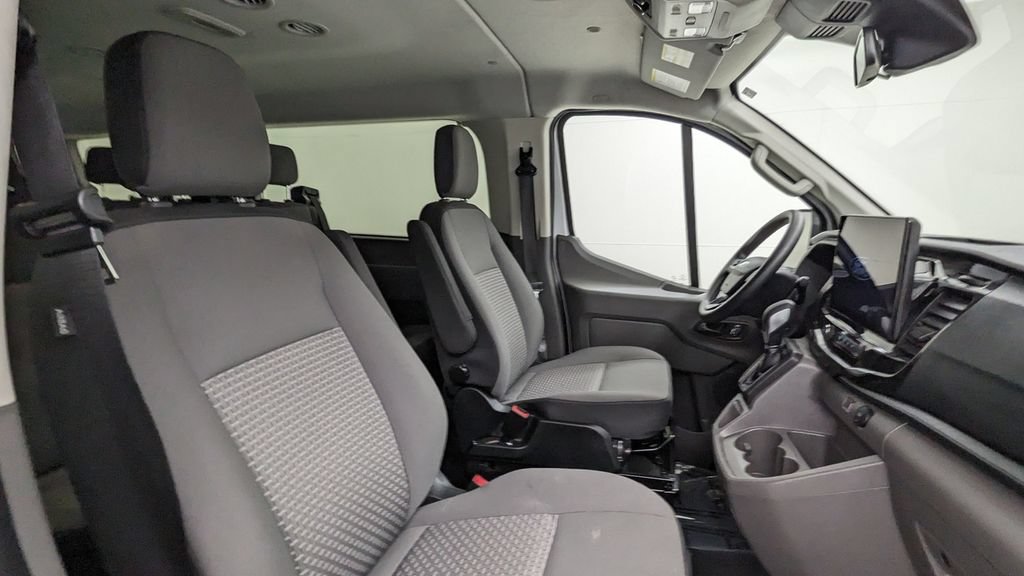 Certified 2025 Ford Transit 350 XLT RWD image 36