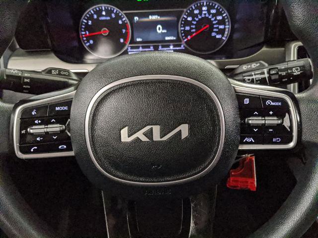 Used 2022 Kia Sorento LX AWD/4WD image 12