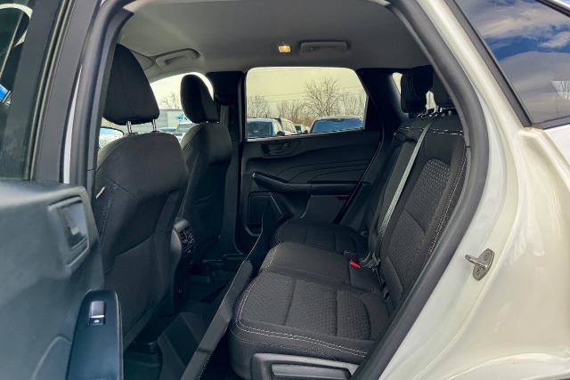 Certified 2023 Ford Escape Active AWD/4WD image 19